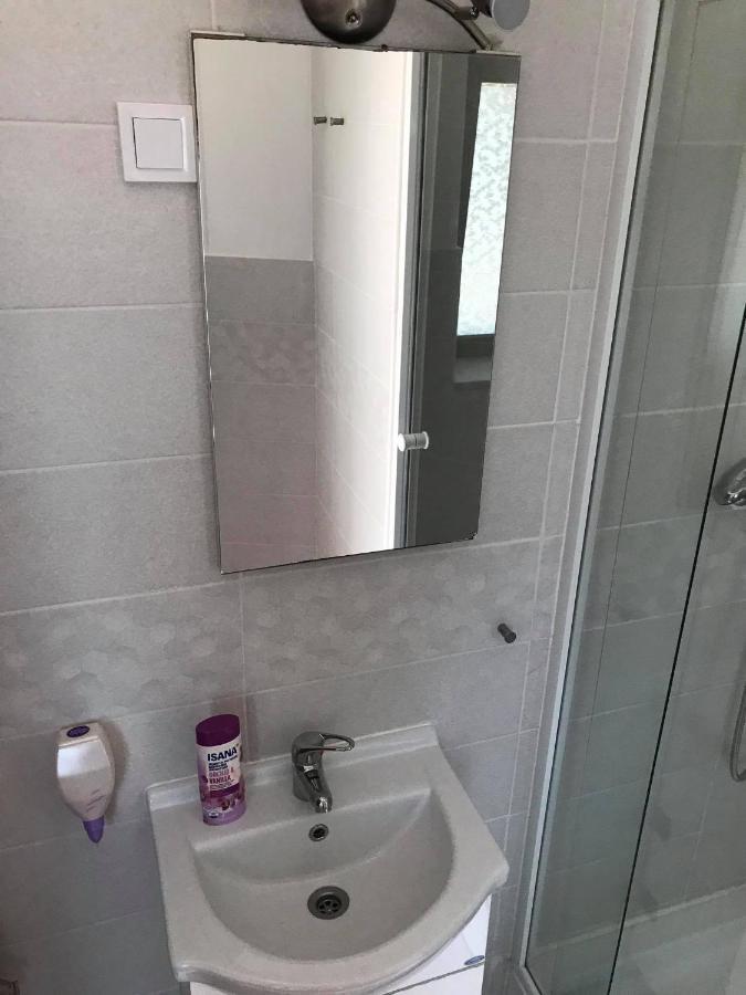 Hunyadi Panzió-Apartman Mako Bagian luar foto